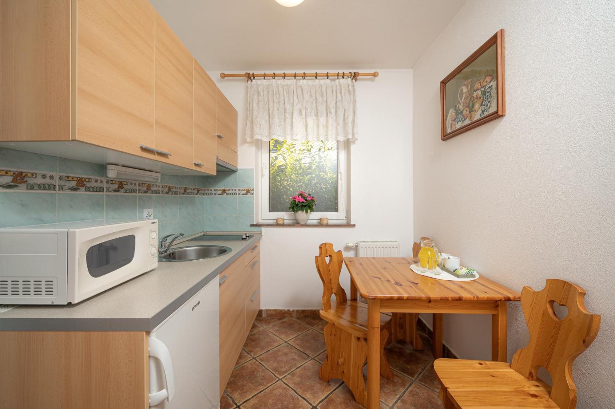 Rooms & Apartments Pr Matjon بليد المظهر الخارجي الصورة