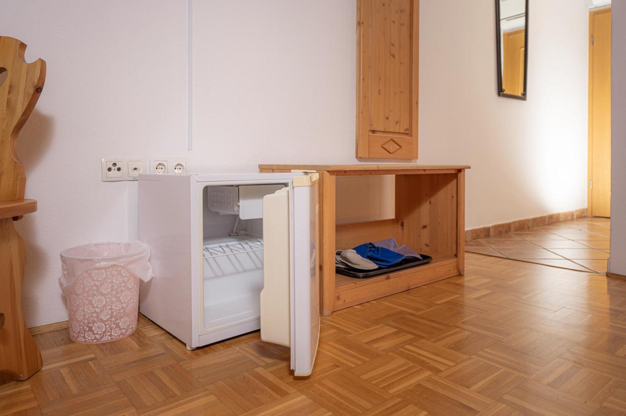 Rooms & Apartments Pr Matjon بليد المظهر الخارجي الصورة